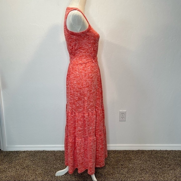Lou & Grey Red tiered maxi dress knitted Size XS Space Dye stretchy - Picture 7 of 10
